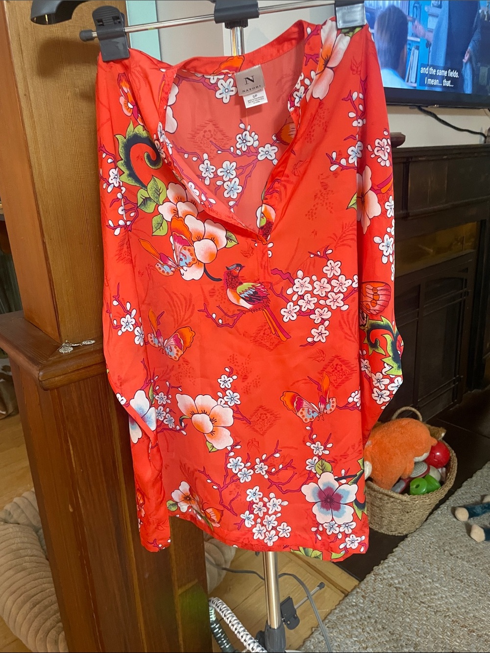 Natori Red Floral Satin Tunic Blouse
